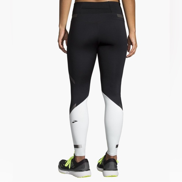 Brooks Women’s Running Carbonite Tight/ Leggings 7/8 Visible In The Dark-M - Picture 6 of 15